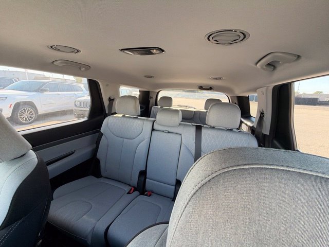 Used 2021 Hyundai Palisade SE AWD/4WD image 13