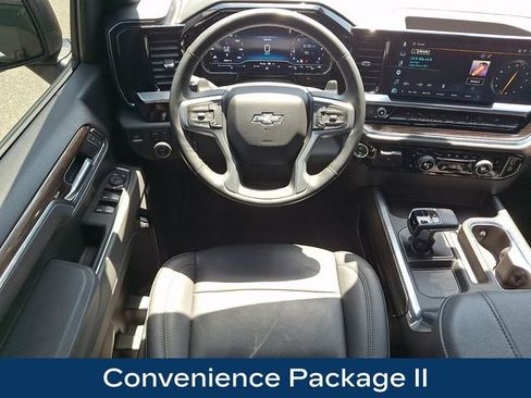 Used 2025 Chevrolet Silverado 1500 RST AWD/4WD image 3