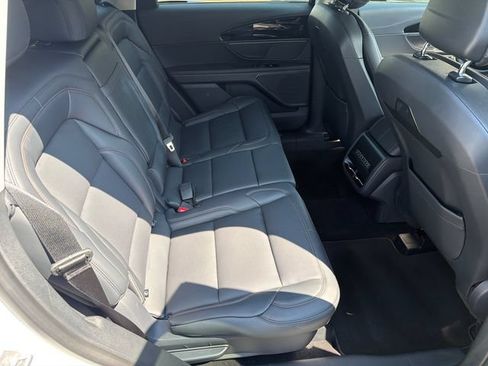 New 2026 Lincoln Nautilus Premier w/ Jet Appearance Package AWD/4WD image 16