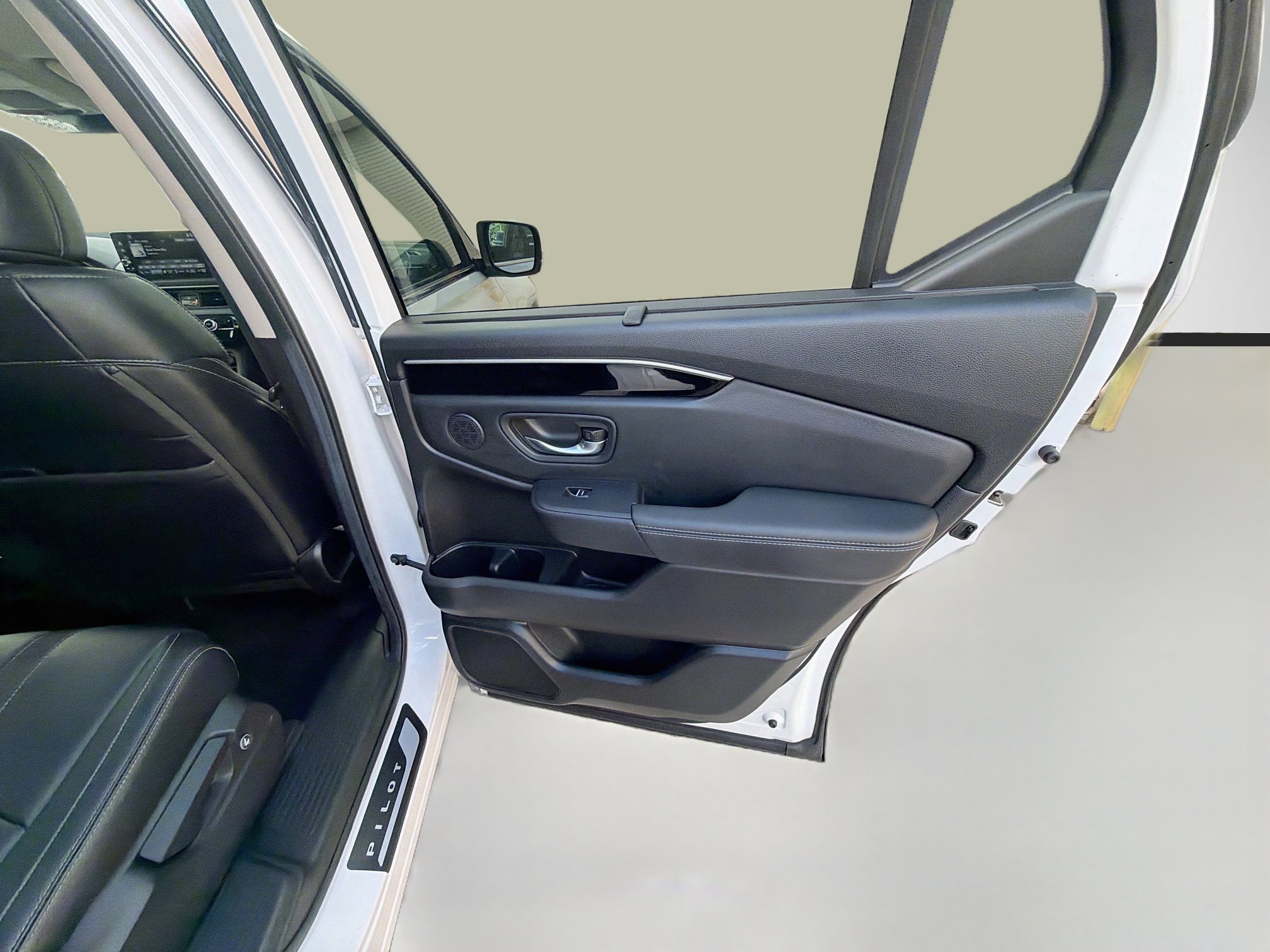 Used 2024 Honda Pilot EX-L image 31