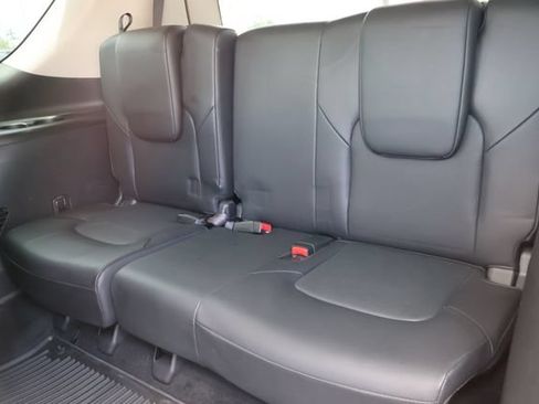 Used 2022 Nissan Armada SL RWD image 15