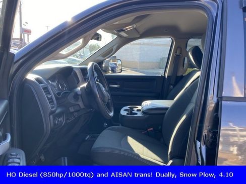 Used 2019 RAM 3500 Tradesman image 15