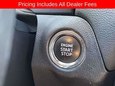 Used 2024 Toyota RAV4 XLE AWD/4WD image 29