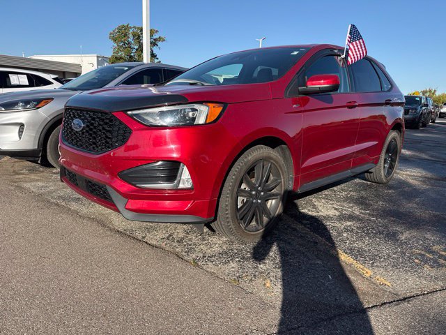 Used 2024 Ford Edge ST-Line w/ Class II Trailer Tow Package AWD/4WD image 2