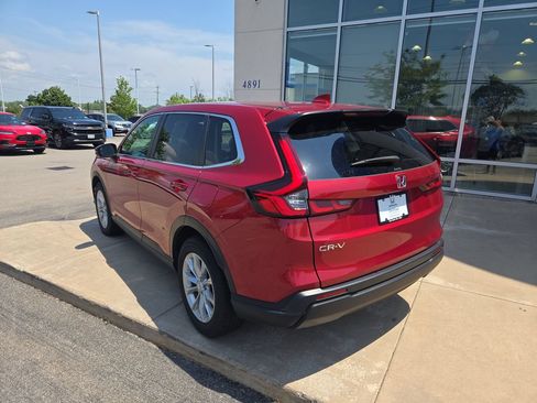 Used 2024 Honda CR-V EX image 5