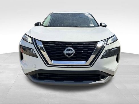 Used 2023 Nissan Rogue S AWD/4WD image 6
