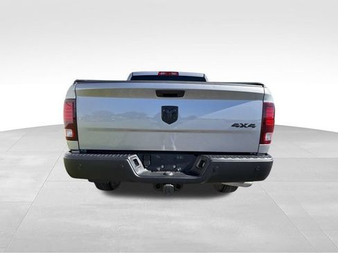 Used 2022 RAM 1500 Warlock AWD/4WD image 14