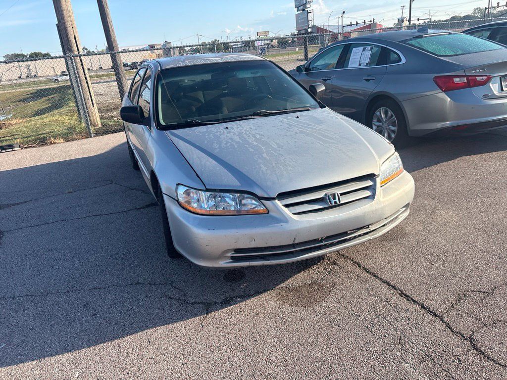 Used 2002 Honda Accord VP image 2