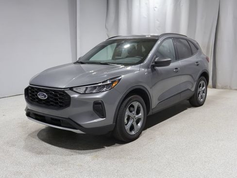 Used 2025 Ford Escape ST-Line AWD/4WD image 7