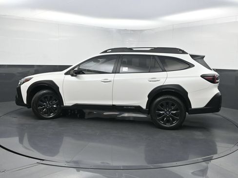 Used 2023 Subaru Outback Onyx Edition AWD/4WD image 40