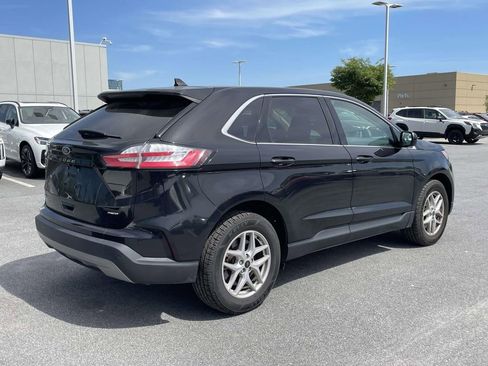 Used 2023 Ford Edge SEL AWD/4WD image 4