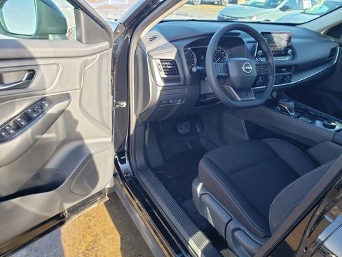 Used 2026 Nissan Rogue S image 14