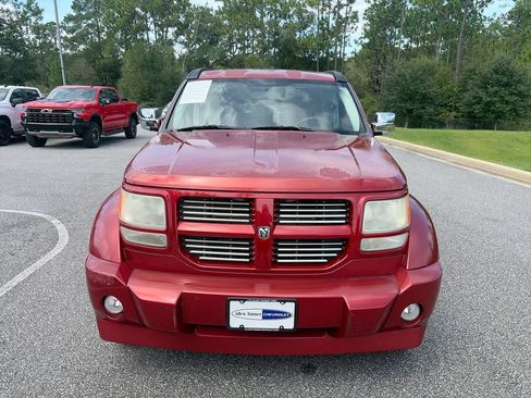 Used 2010 Dodge Nitro SXT AWD/4WD image 2