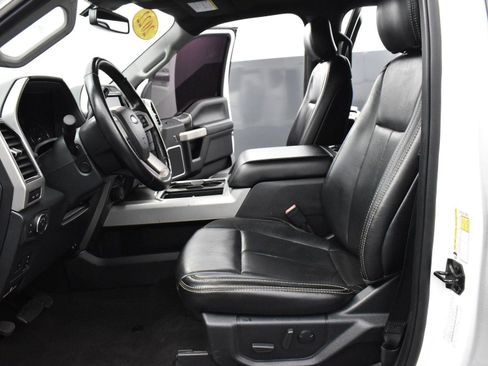 Used 2022 Ford F250 Platinum image 13