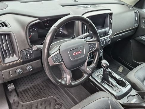 Used 2022 GMC Canyon AT4 w/ Trailering Package AWD/4WD image 10