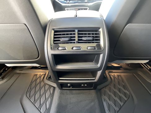 New 2026 BMW X5 sDrive40i w/ Premium Package image 25