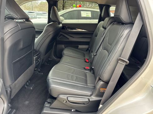 Used 2023 INFINITI QX60 Pure image 21