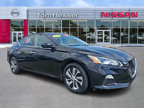 Certified 2020 Nissan Altima 2.5 S AWD/4WD image 1