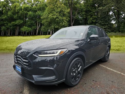 Certified 2023 Honda HR-V Sport image 3