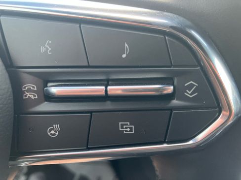 Used 2026 Chevrolet Equinox LT w/ Safety and Technology Package FWD image 19