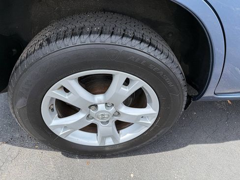 Used 2012 Toyota RAV4 4WD w/ Upgrade Value Pkg image 75