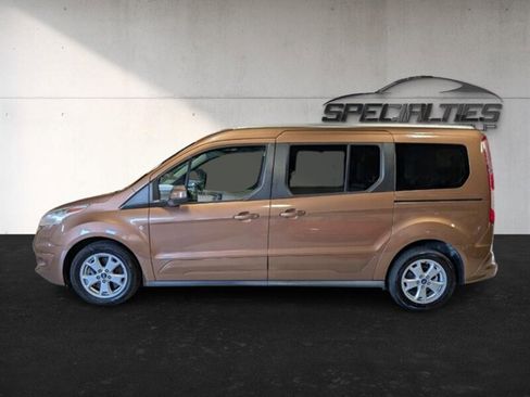Used 2014 Ford Transit Connect Titanium image 7