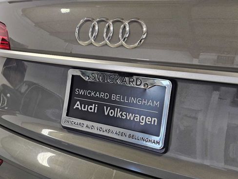 Used 2023 Audi Q5 2.0T Premium w/ Convenience Package AWD/4WD image 12