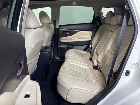 Used 2020 Nissan Murano Platinum image 17