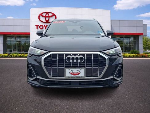 Used 2021 Audi Q3 2.0T Premium AWD/4WD image 2