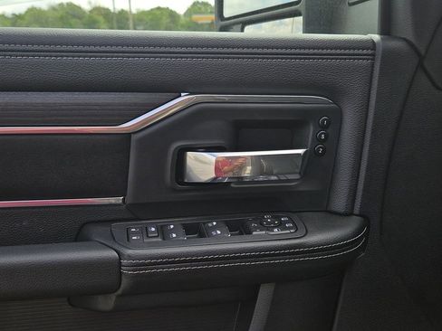 New 2026 RAM 3500 Laramie AWD/4WD image 35