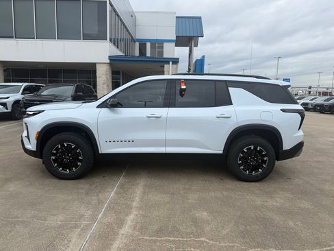 New 2026 Chevrolet Traverse Z71 w/ Enhanced Driving Package image 16