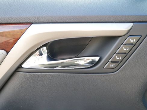 Used 2019 Lexus RX 350L AWD image 16