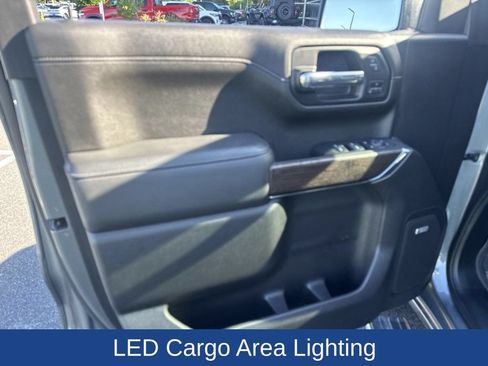 Used 2021 GMC Sierra 1500 Denali w/ Denali Premium Package AWD/4WD image 10