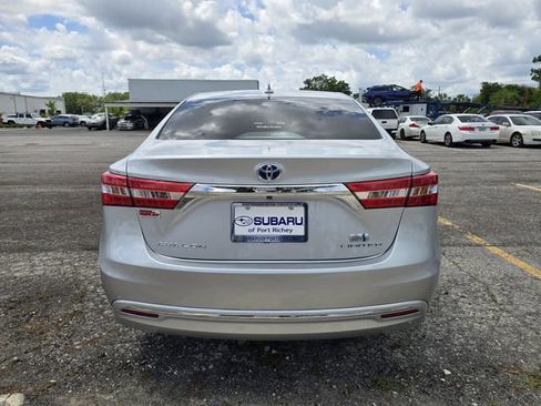 Used 2014 Toyota Avalon Limited FWD image 10