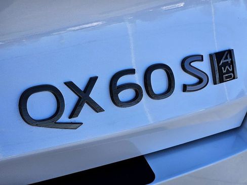 New 2026 INFINITI QX60 Sport image 14