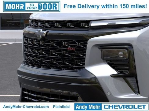 New 2026 Chevrolet Traverse RS w/ LPO, Floor Liner Package AWD/4WD image 17