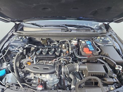 Certified 2024 Honda Accord EX image 31