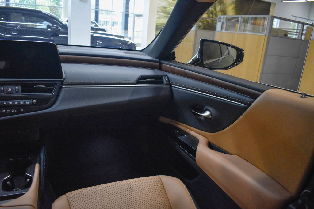 Used 2025 Lexus ES 350 w/ Premium Package FWD image 23