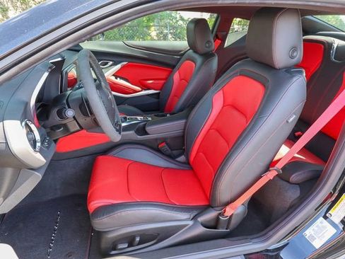 Used 2024 Chevrolet Camaro LT RWD image 15