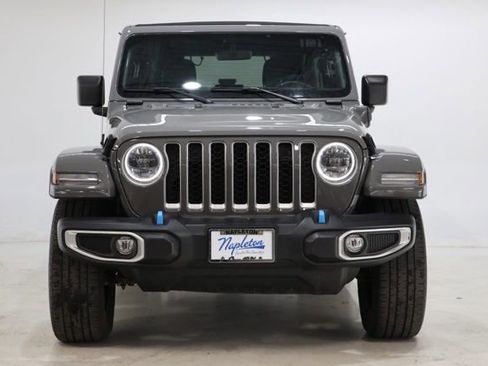 Used 2023 Jeep Wrangler Unlimited Sahara w/ Cold Weather Group AWD/4WD image 2