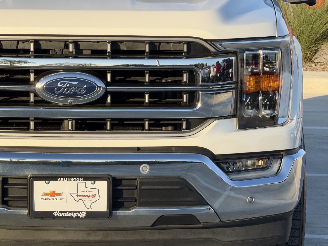 Used 2021 Ford F150 Lariat RWD image 8