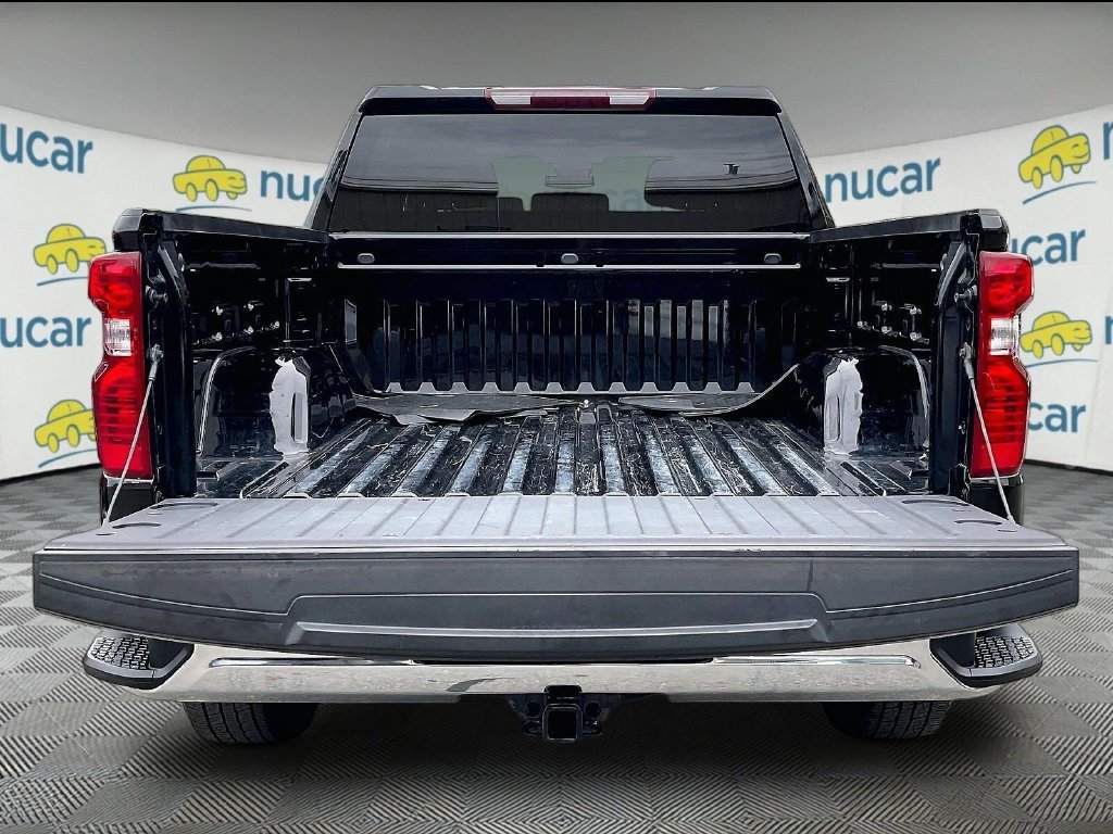 Used 2024 Chevrolet Silverado 1500 LT AWD/4WD image 31