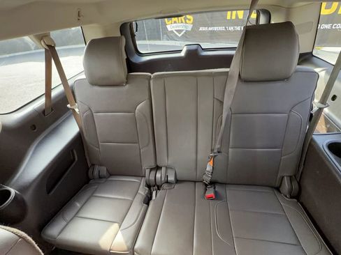 Used 2016 GMC Yukon XL Denali image 34