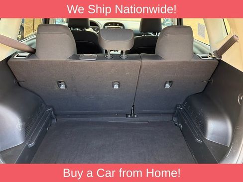 Used 2025 Kia Soul LX w/ LX Technology Package FWD image 21