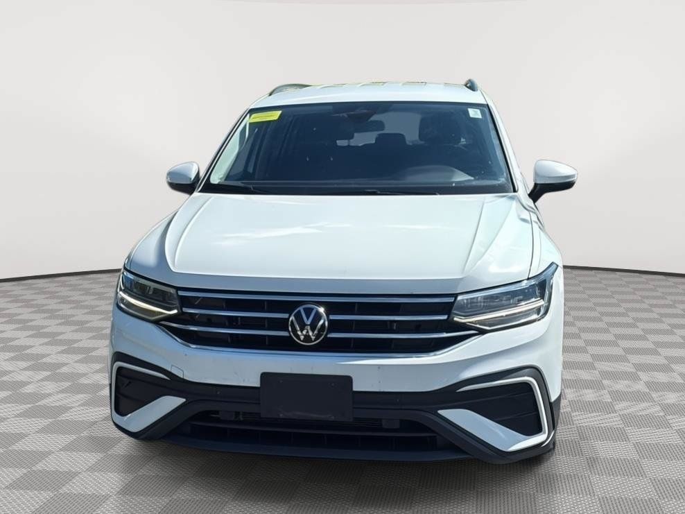Used 2024 Volkswagen Tiguan S AWD/4WD image 2