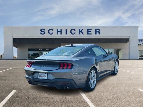 Used 2026 Ford Mustang GT Premium RWD image 3
