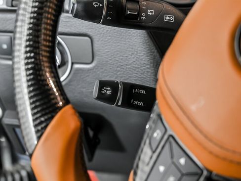 Used 2016 Mercedes-Benz G 63 AMG 4MATIC image 26