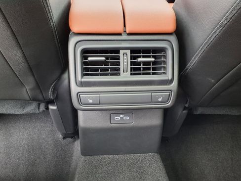 Certified 2025 MAZDA CX-50 AWD 2.5 Turbo w/ Accent Package image 9