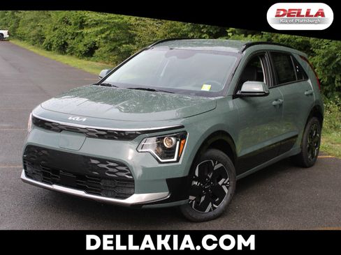 New 2026 Kia Niro Wind FWD image 1