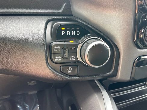 Used 2022 RAM 1500 Big Horn AWD/4WD image 16